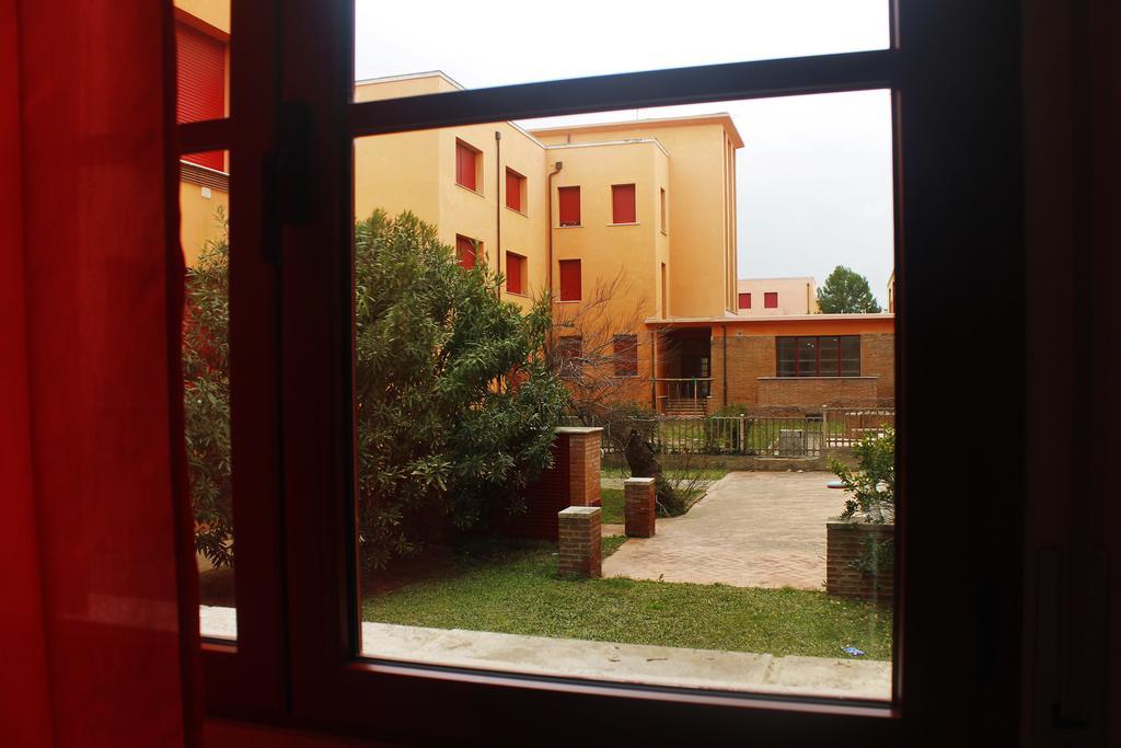 Appartamento Vicino Alla Spiaggia Calambrone Exterior foto